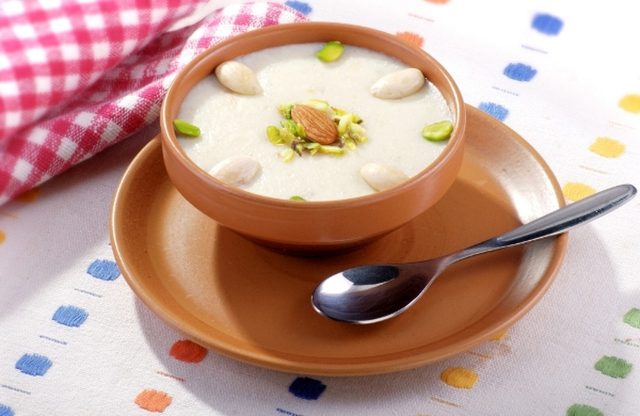 طريقة عمل مهلبية بنكهة الآيس كريم