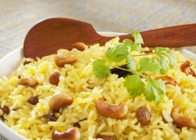 طريقة عمل أرز بسمتى بالخلطة