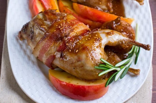 طريقة عمل سمان مع التفاح