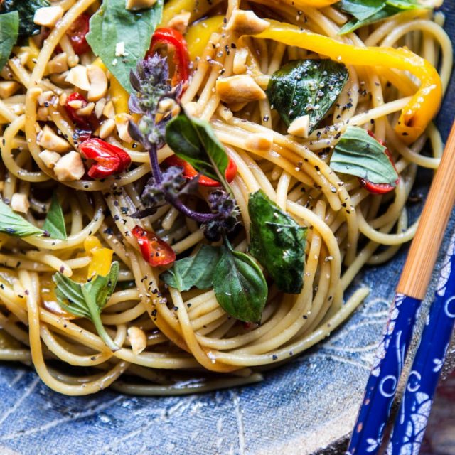 طريقة عمل سلطة المحار والمكرونة