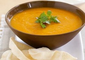 طريقة عمل شوربة المشروم بالجزر