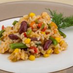 طريقة عمل أرز مكسيكى بالفاصوليا