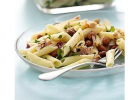 طريقة عمل مكرونة بالتونة والفاصوليا الحمرا