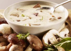 طريقة عمل شوربة المشروم