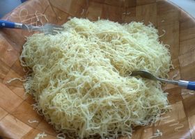 طريقة عمل الرشتة