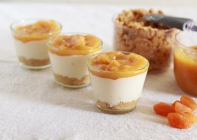 طريقة عمل كنافة بالخوخ