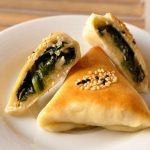 طريقة عمل فطائر السبانخ