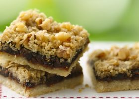 طريقة عمل أصابع البلح والجوز