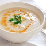 طريقة عمل شوربة اللوبيا بالكريمة