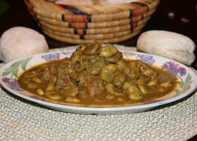 طريقة عمل طاجن اللحم مع الفول الأخضر