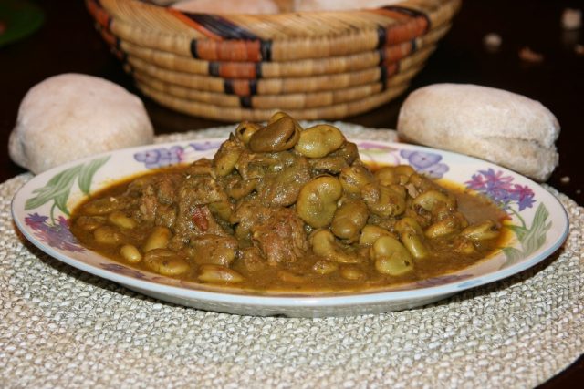 طريقة عمل طاجن اللحم مع الفول الأخضر