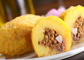 طريقة عمل كبة البطاطس