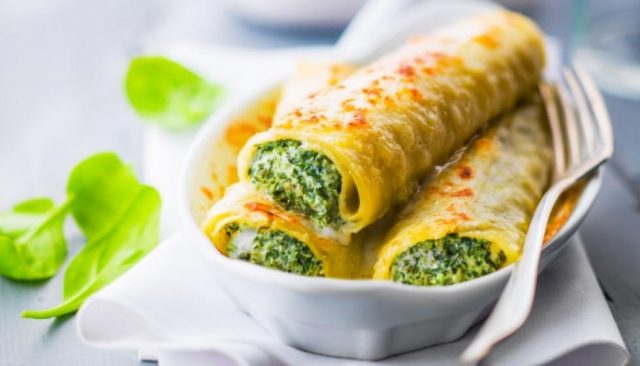طريقة عمل كانيلونى بالسبانخ والجبنة