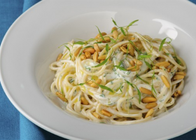 طريقة عمل سلطة الاسباجتي و الزبادي