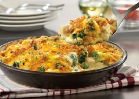 طريقة عمل صينية القرنبيط والبروكلى بالفرن