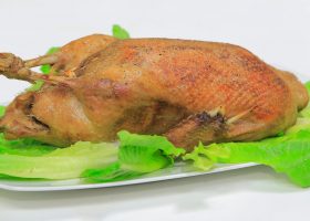 طريقة عمل بط بالمرتة