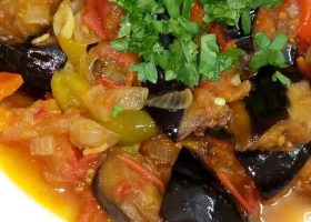 طريقة عمل مكمور الباذنجان