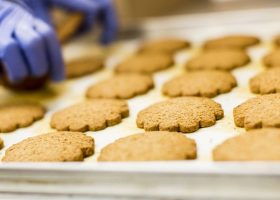 طريقة عمل بسكوت القمح