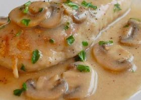 طريقة عمل سمك بيكاتا بالمشروم