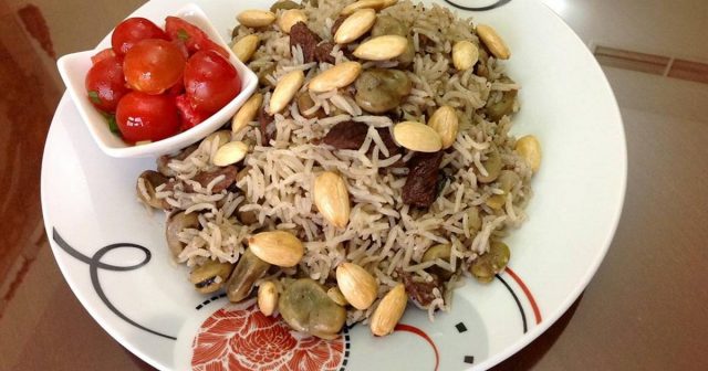 طريقة عمل أرز بالفول الأخضر واللحم