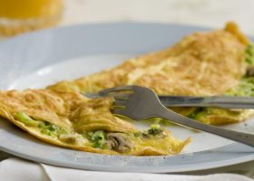 طريقة عمل اومليت الكوسة