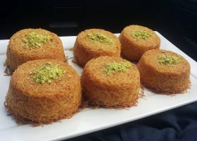 طريقة عمل كب كيك الكنافة