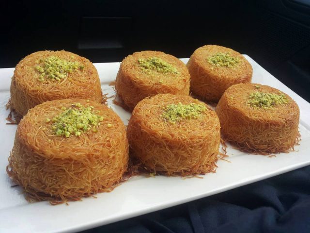 طريقة عمل كب كيك الكنافة