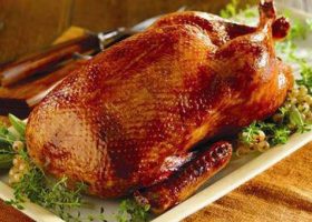 طريقة عمل بط محشى