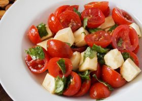 طريقة عمل سلطة كابريزى