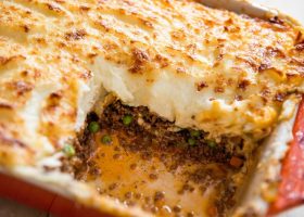 طريقة عمل البطاطس البوريه باللحمة المفرومة