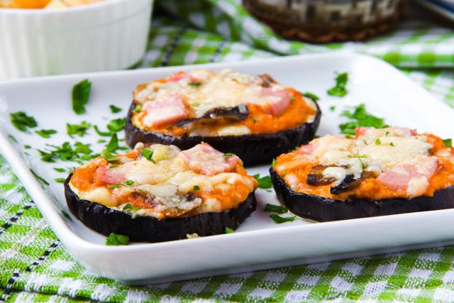 طريقة عمل باذنجان بالجبنة