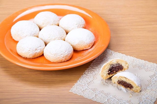 طريقة عمل كحك بالعجوة