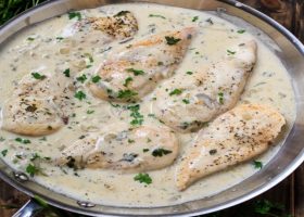 طريقة عمل صدور الدجاج بالصوص الأبيض