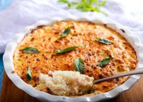 طريقة عمل أرز مخبوز بالتونة