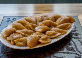 طريقة عمل قطايف بالقشطة