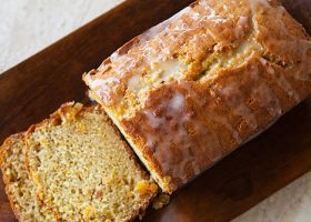 طريقة عمل خبز بالبرتقال