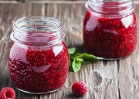 طريقة عمل مربى التوت البري