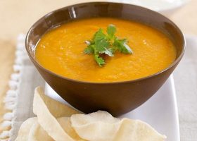 طريقة عمل شوربة العدس بالشوفان