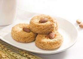 طريقة عمل بسكوت اللوز