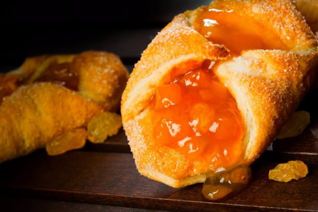 طريقة عمل دنش بمربى المشمش