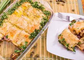 طريقة عمل جلاش بالسجق