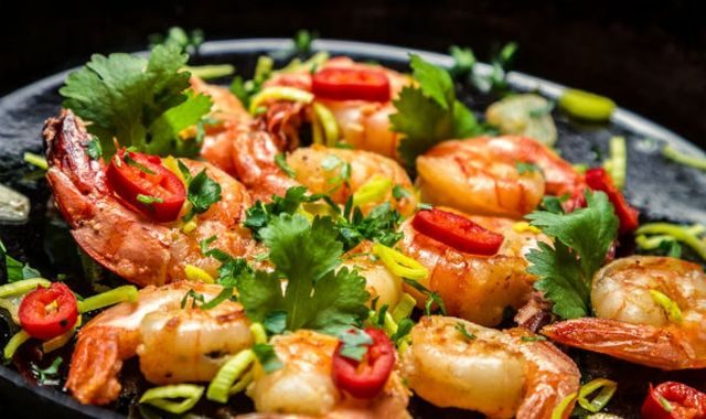 طريقة عمل الجمبري بالفلفل الحار