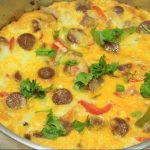 طريقة عمل بيض بالسوسيس