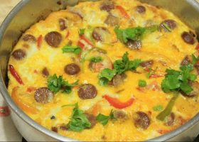 طريقة عمل بيض بالسوسيس