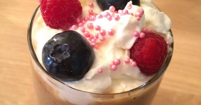 طريقة عمل كوكتيل الفواكة بالكريمة