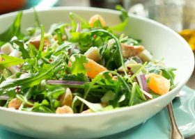 طريقة عمل سلطة جرجير بالبرتقال