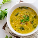طريقة عمل شوربة العدس بالسبانخ