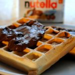 طريقة عمل الوافل بالنوتيلا