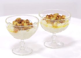 طريقة عمل المهلبية باللبن والتفاح