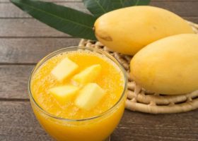 طريقة عمل عصير مانجو بالحليب
